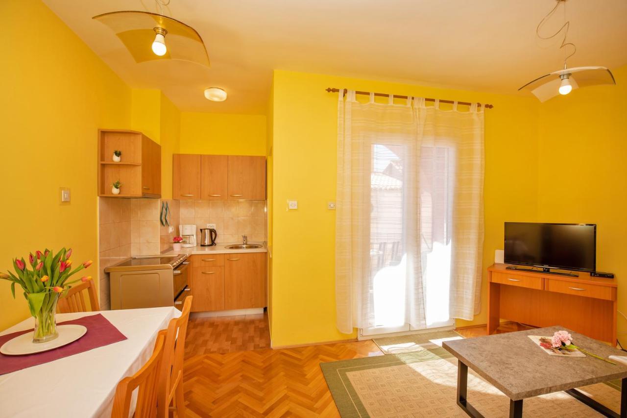 Apartment Ploce Marina Ντουμπρόβνικ Εξωτερικό φωτογραφία