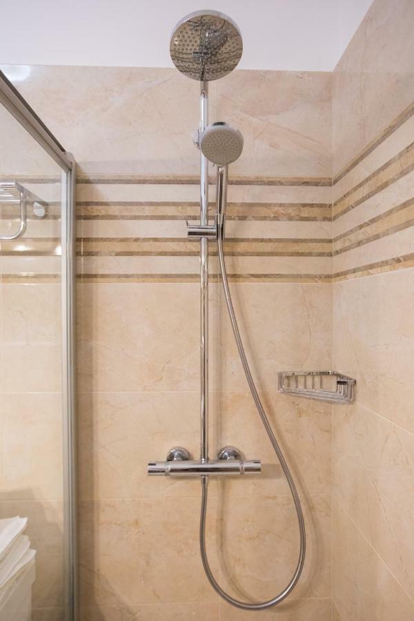 Apartment Ploce Marina Ντουμπρόβνικ Εξωτερικό φωτογραφία